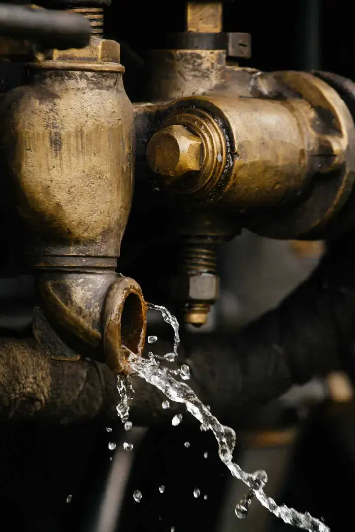 Smart Leak Prevention for Risk Managers