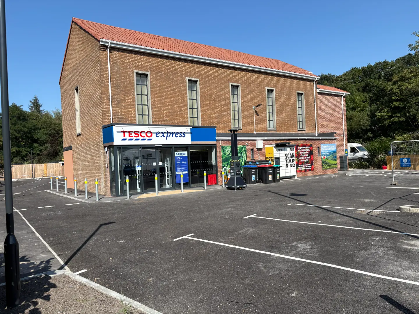 Tesco Newbridge, Wales, Newbridge, Caerphilly