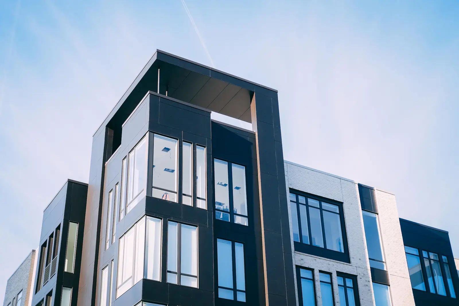 How To Manage a Leak Prevention System in Apartment Blocks